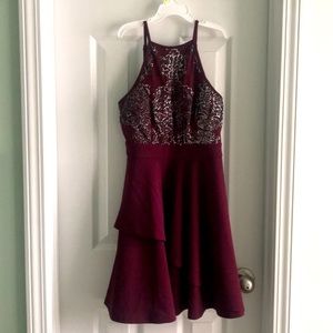 Burgundy Short Formal Dress w/bra Size 1